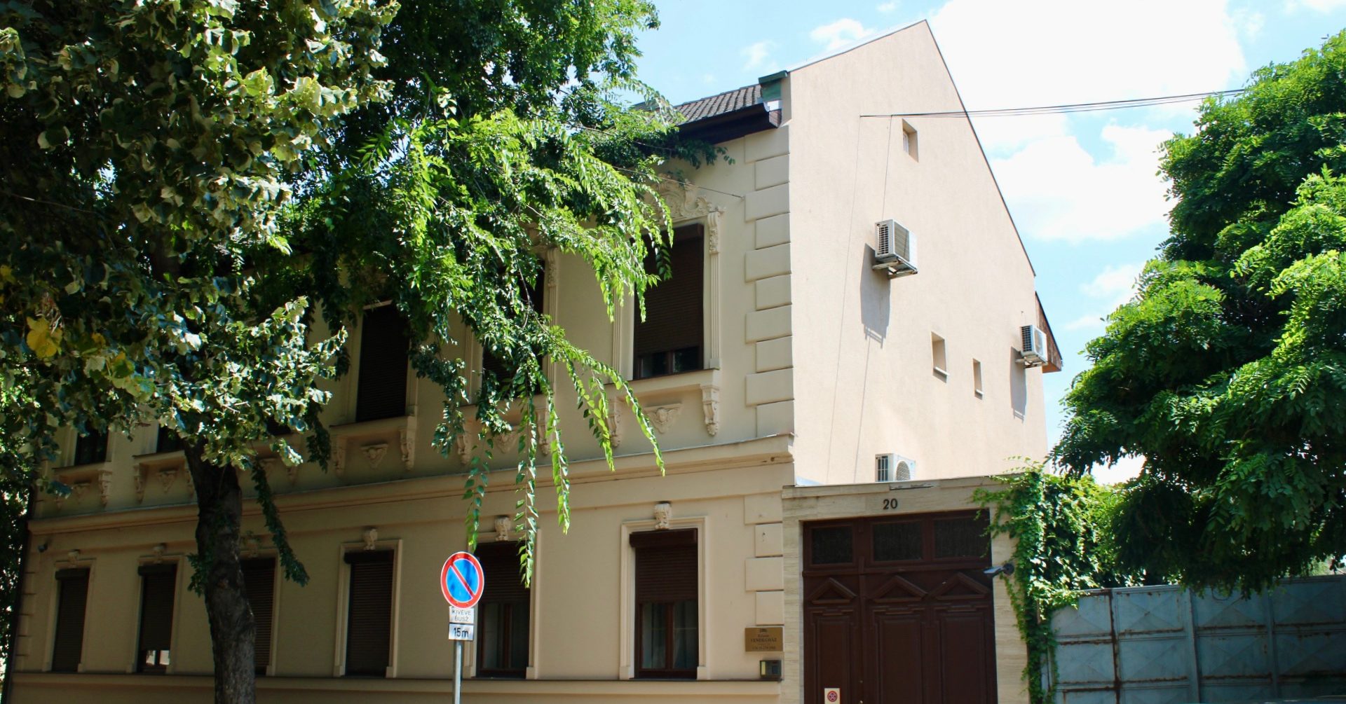 Kálmán House
