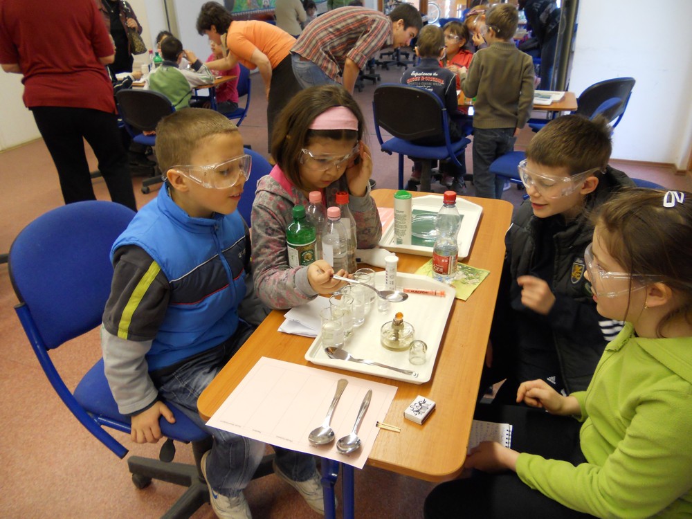 Szezonnyitó és víz világnapi program családoknak