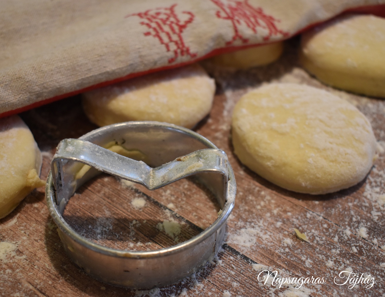 Mindennapi ételeink…- gasztro-program felnőtteknek Farsangi fánkokkal a világ körül