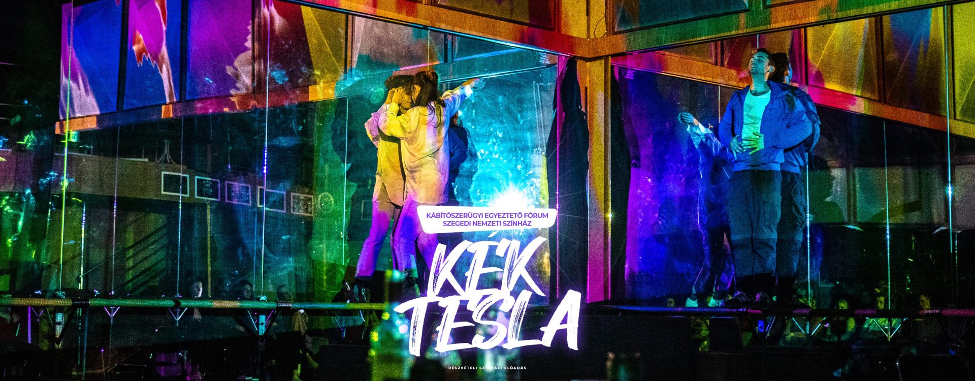 Kék Tesla