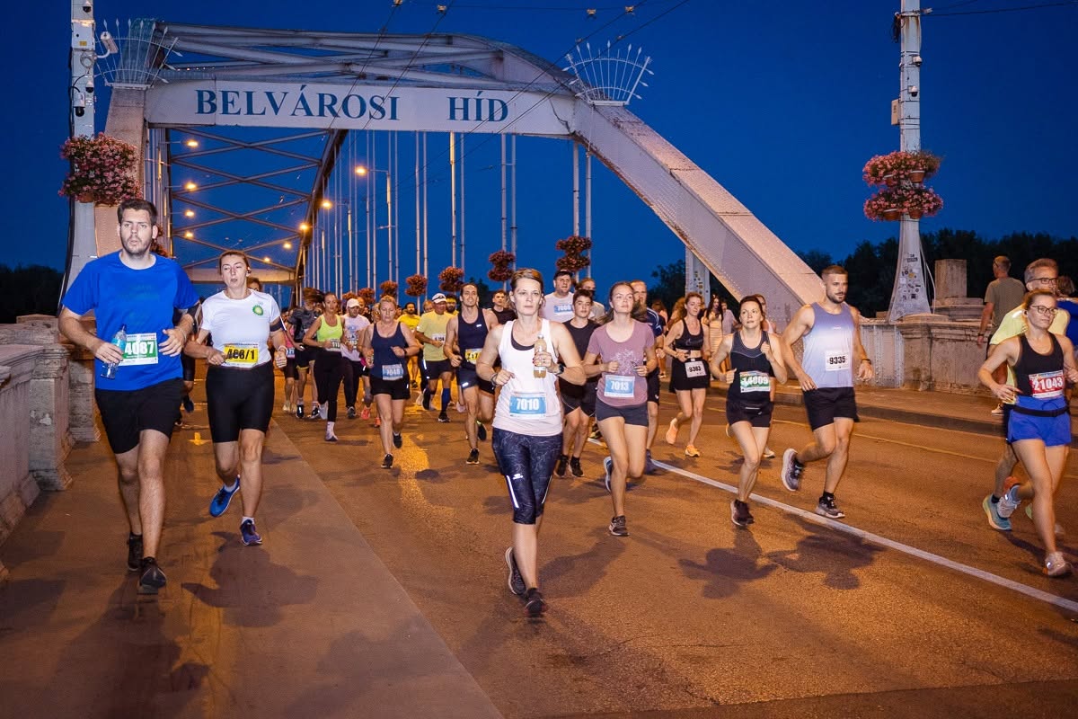 IX. Holdfény Éjszakai Félmaraton és Családi Sportnap